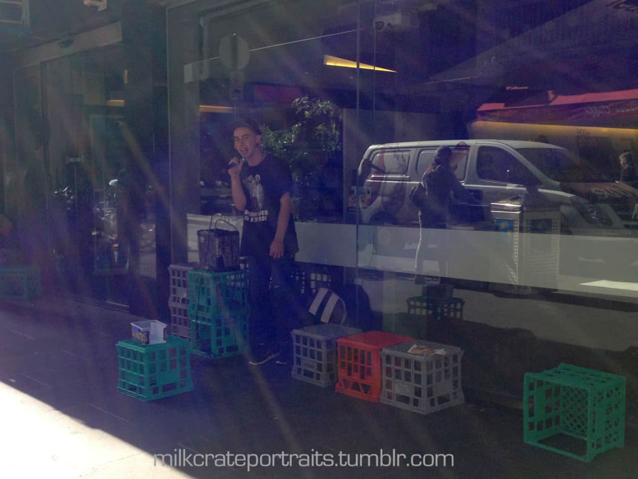 Busker in Flinders Lane