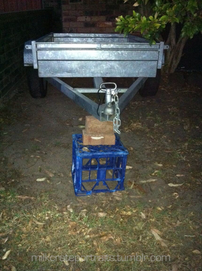 Trailer stand