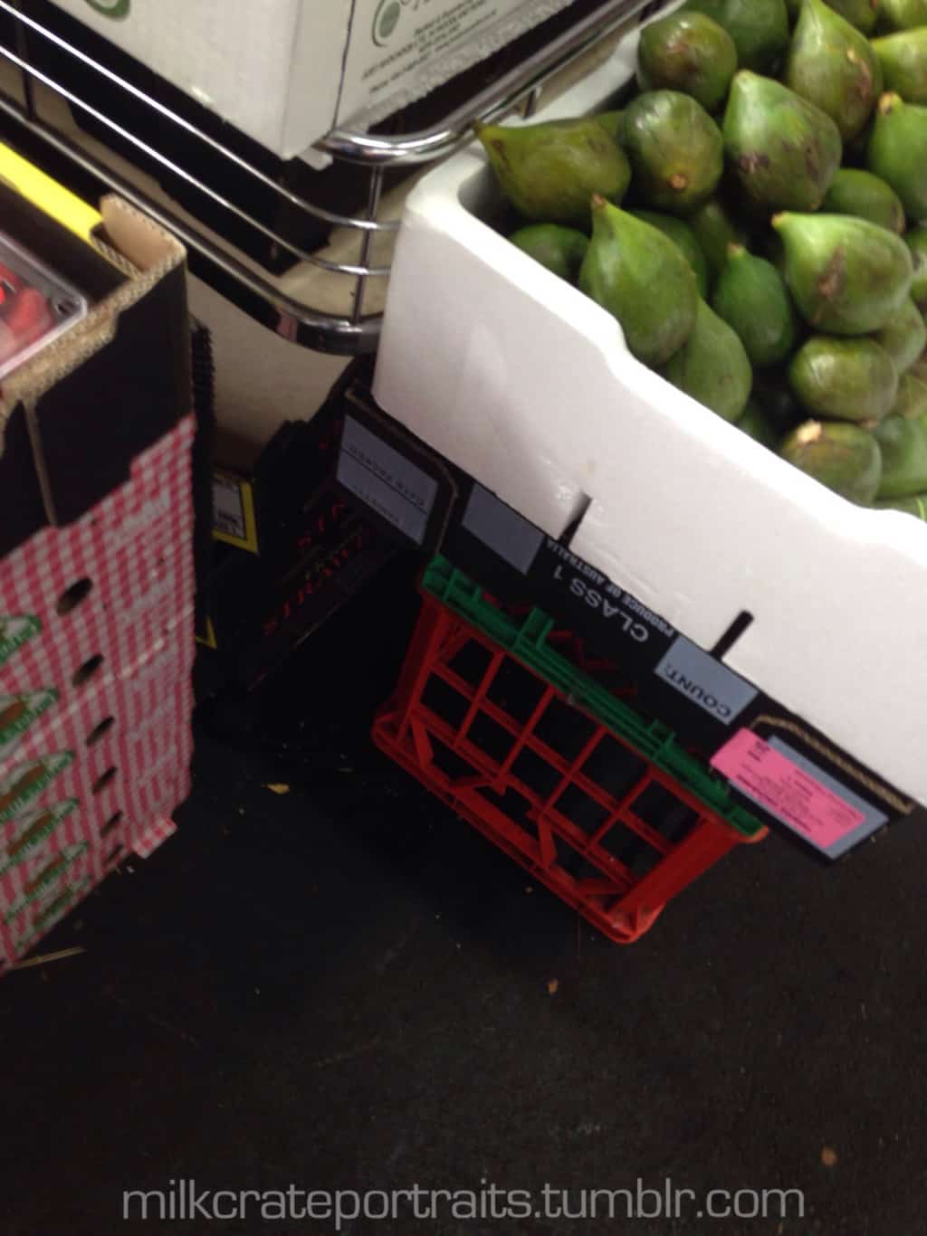 Figs and crates