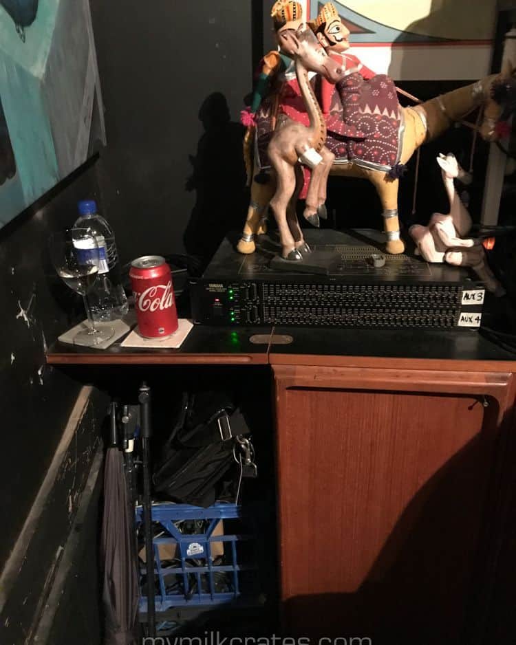 Sound desk crate with camels