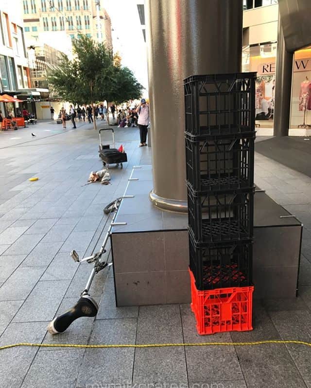 Buskers crates